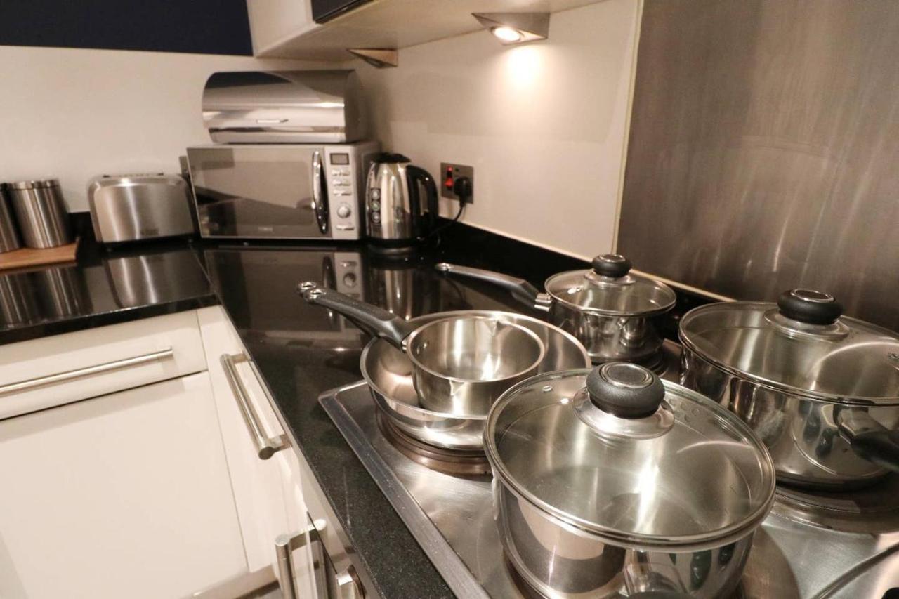Heart Of Leeds City Centre Living - Sleeps 6 Apartment Exterior photo